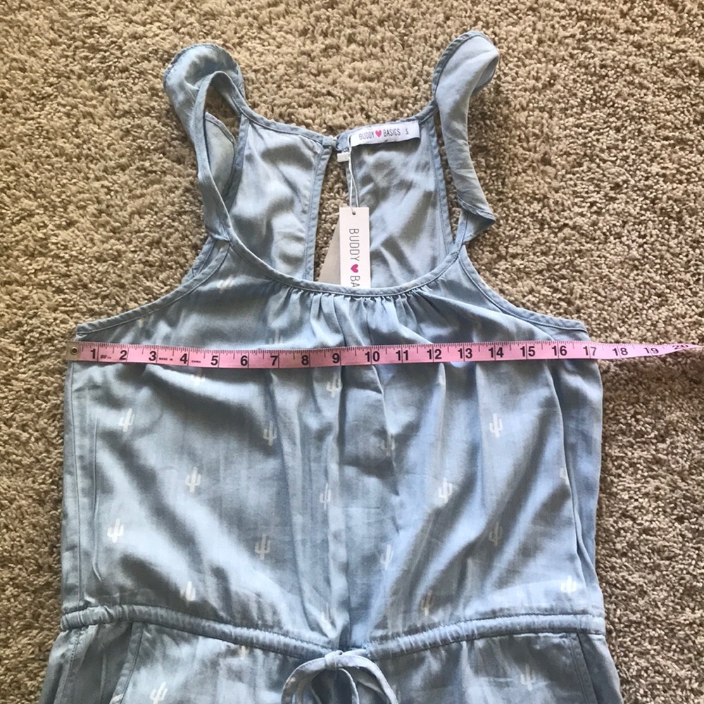 SOLD 🌟 HP 🌟 4.17.20 Buddy Basics romper - Picture 7 of 7